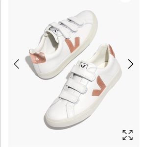 veja esplar rose gold